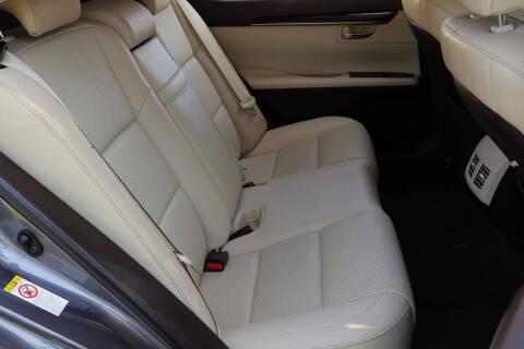 2017 Lexus ES 350