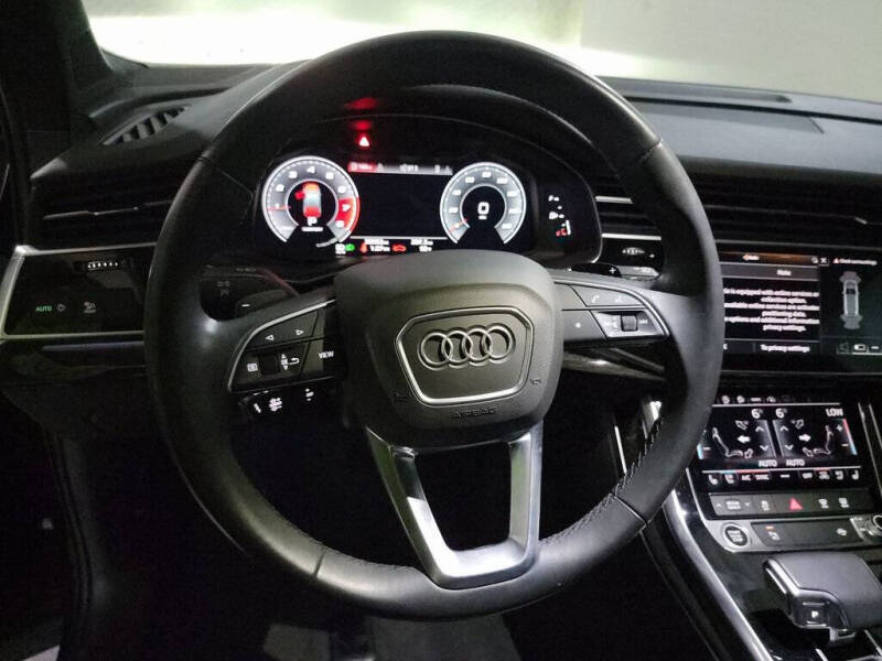 2021 Audi Q7 quattro Premium Plus 55 TFSI