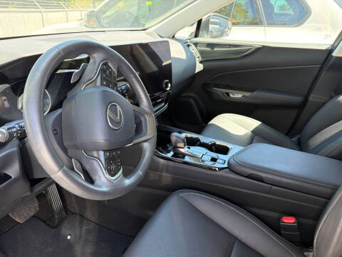 2024 Lexus NX 250 Premium