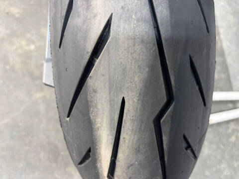 2022 Aprilia Tuono V4