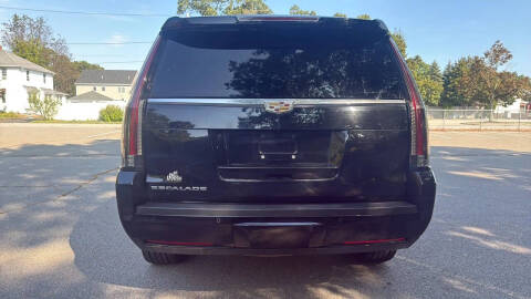 2015 Cadillac Escalade Luxury