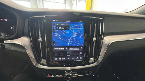 2023 Volvo S60 B5 Plus Black Edition