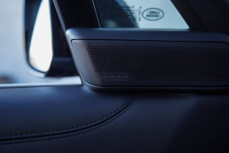 2022 Land Rover Range Rover P400 SE