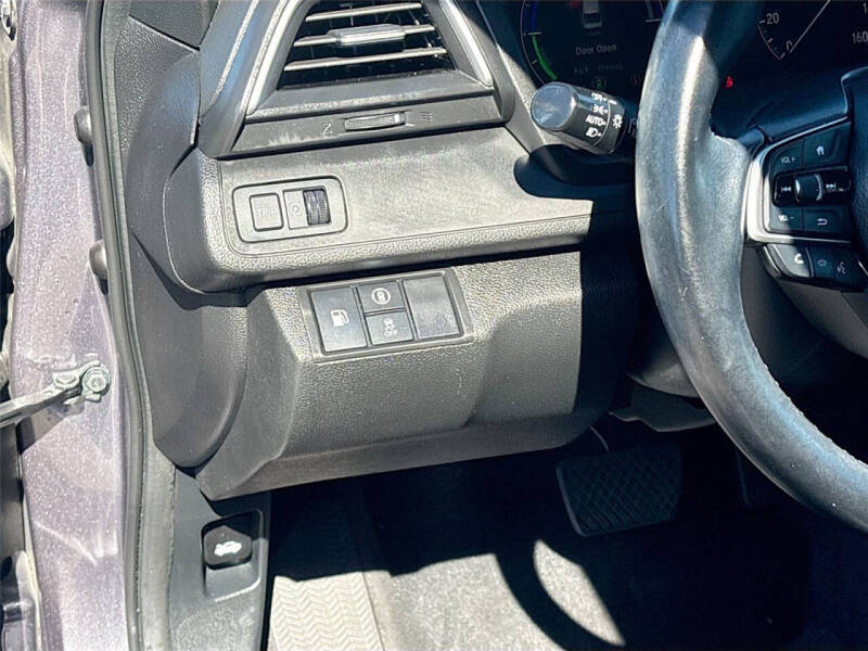 2022 Honda Insight Touring