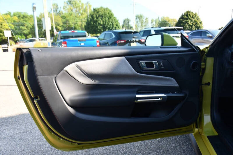 2025 Ford Mustang EcoBoost