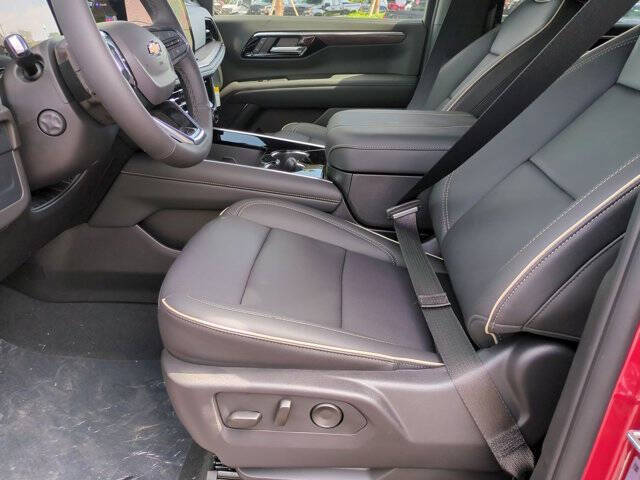 2025 Chevrolet Suburban Premier