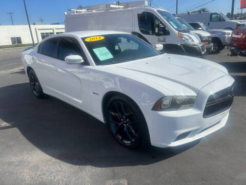 2014 Dodge Charger SXT