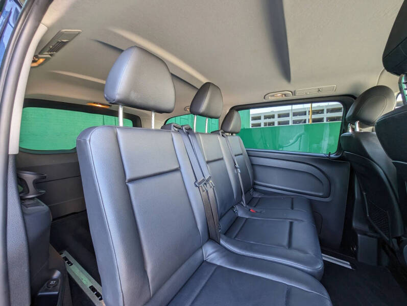 2017 Mercedes-Benz Metris