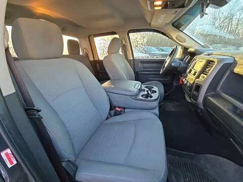 2017 RAM 1500 Express