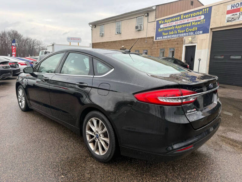 2017 Ford Fusion SE