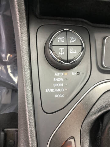 2022 Jeep Cherokee Trailhawk