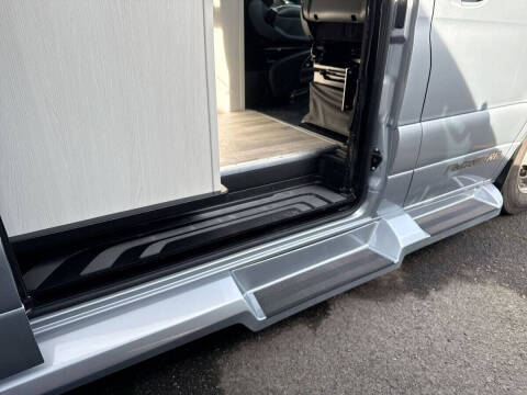 2025 Mercedes-Benz Sprinter