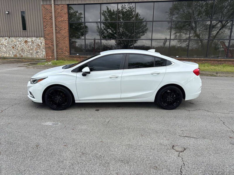 Used 2016 Chevrolet Cruze LT with VIN 1G1BE5SM9G7240679 for sale in Maysville, KY