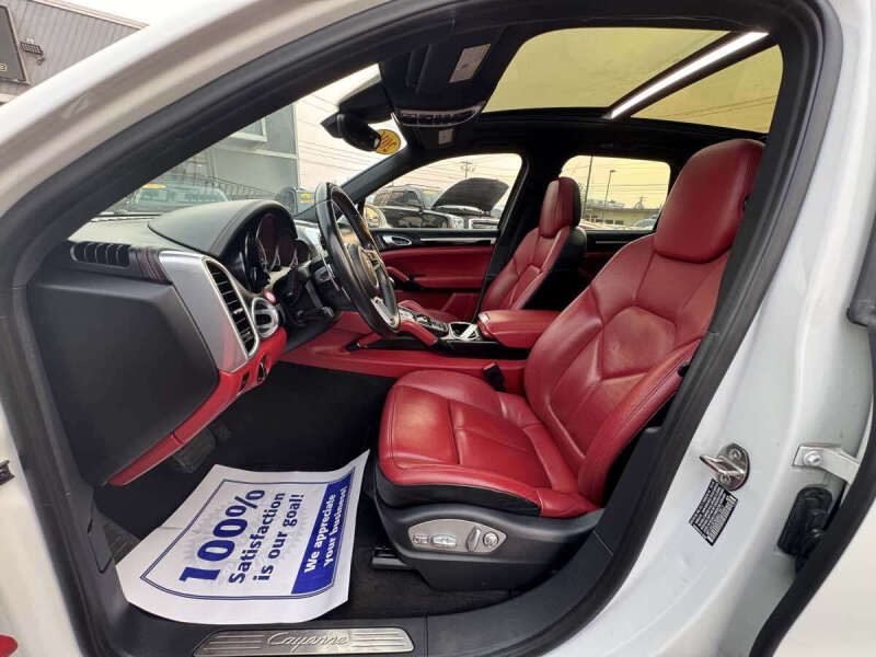 2016 Porsche Cayenne