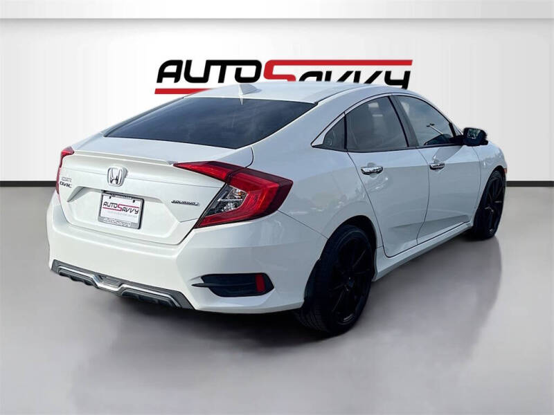 2019 Honda Civic Touring