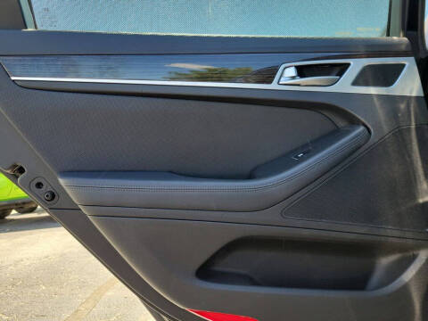 2015 Hyundai Genesis