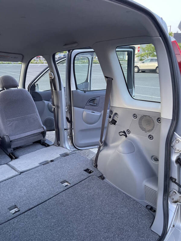 2000 Toyota Funcargo Yaris