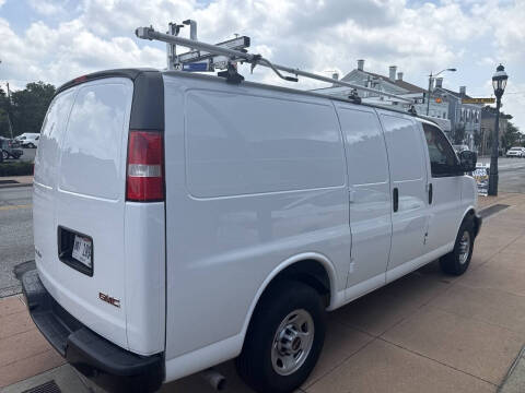 2023 GMC Savana 3500