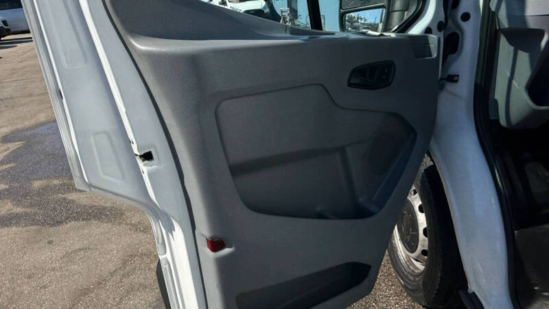 2015 Ford Transit 250