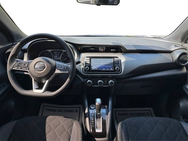 2020 Nissan Kicks S