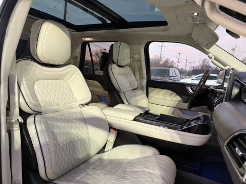 2019 Lincoln Navigator L Black Label