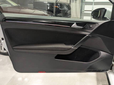 2016 Volkswagen Golf GTI S