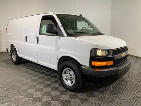 2025 Chevrolet Express 2500