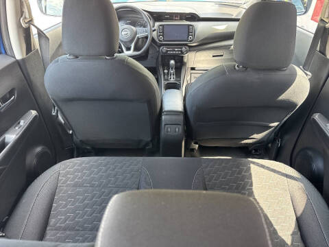 2022 Nissan Kicks SV