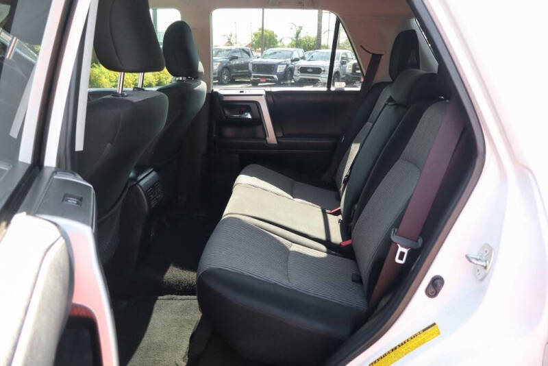 2022 Toyota 4Runner SR5