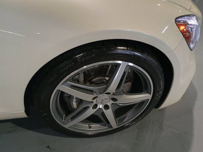 2018 Mercedes-Benz AMG GT 104