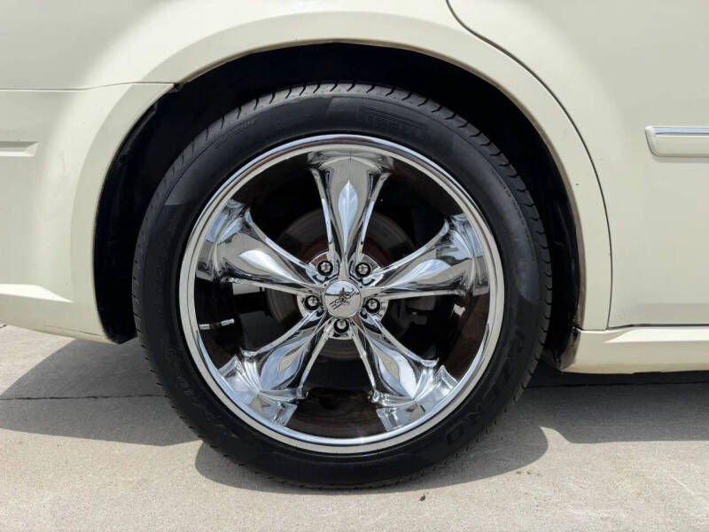 2005 Dodge Magnum RT