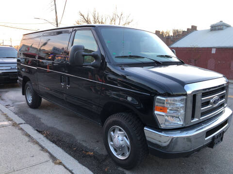 2014 Ford E-Series Cargo for sale at Deleon Mich Auto Sales in Yonkers NY