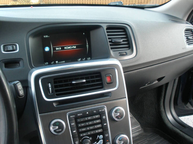 2015 Volvo V60 T5 Drive-E Premier