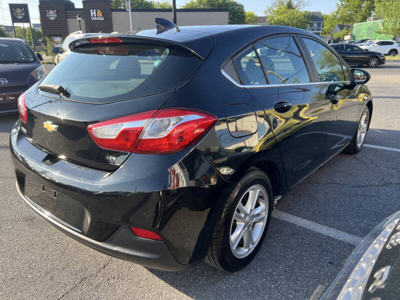2017 Chevrolet Cruze LT Auto