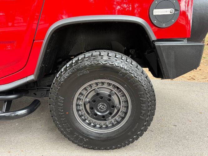 2004 HUMMER H2