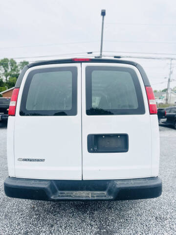 2019 Chevrolet Express 2500