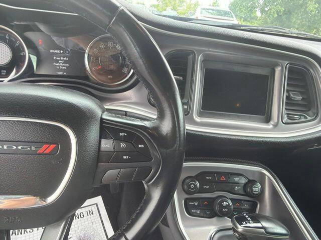2019 Dodge Challenger SXT