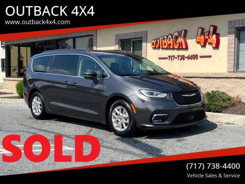 2022 Chrysler Pacifica for sale at OUTBACK 4X4 in Ephrata PA