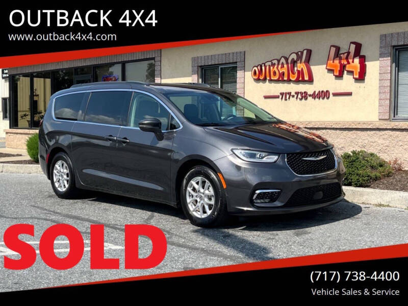 2022 Chrysler Pacifica for sale at OUTBACK 4X4 in Ephrata PA