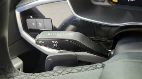 2024 Audi Q3 quattro S line Prem Plus 45 TFSI