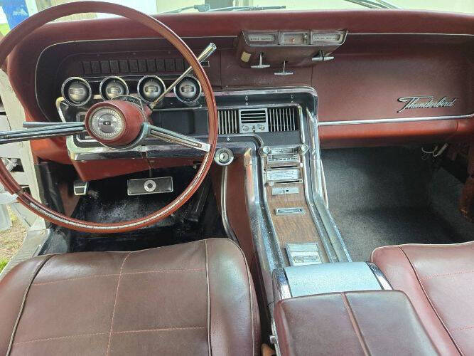 1966 Ford Thunderbird