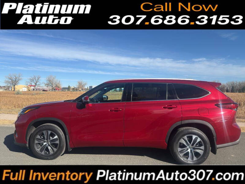 2022 Toyota Highlander XLE's photo