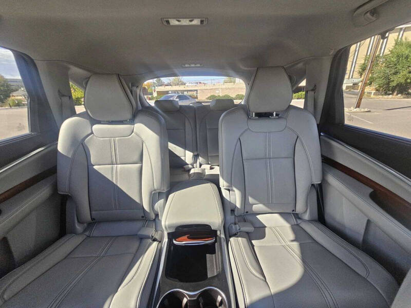 2017 Acura MDX SH-AWD w/Advance