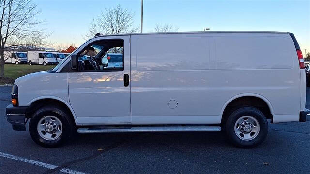 2024 Chevrolet Express 2500