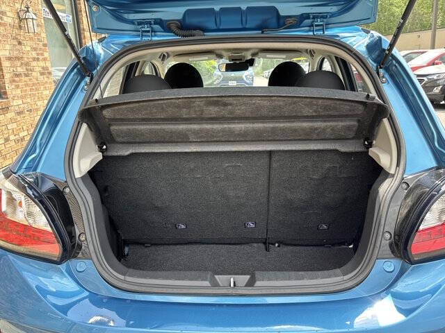 2022 Mitsubishi Mirage ES