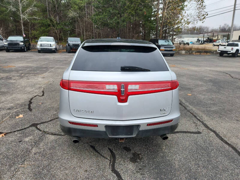 2010 Lincoln MKT EcoBoost