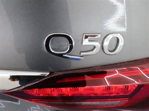 2021 Infiniti Q50 Luxe