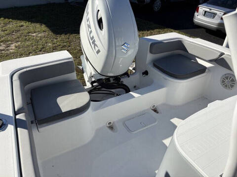 2022 Clearwater 2200