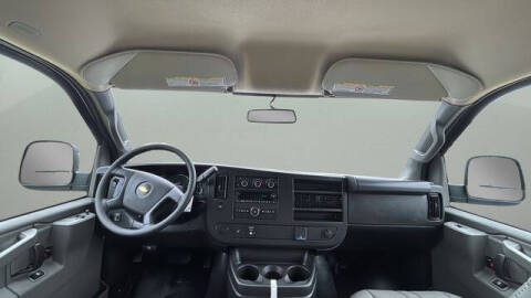 2026 Chevrolet Express 2500