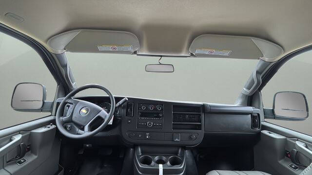 2026 Chevrolet Express 2500